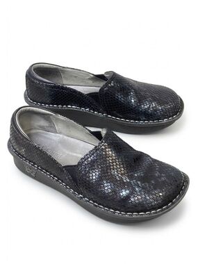 ALEGRIA Debra Slip On Clogs Size EU 37 / US 7 - Oceanic Leather Snake Texture